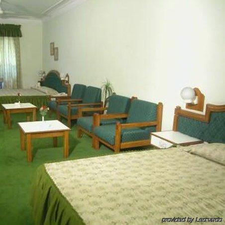 Hotel Shiva Residency Дехрадун Экстерьер фото