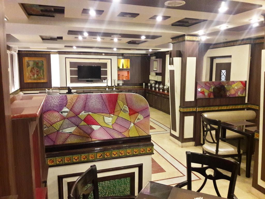 Hotel Shiva Residency Дехрадун Экстерьер фото